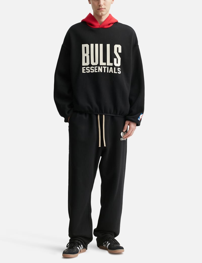 【FOG Essentials】★パーカー★ Essentials Bulls Hoodie hoodie-4-1-82a0c.jpg?fit=max&w