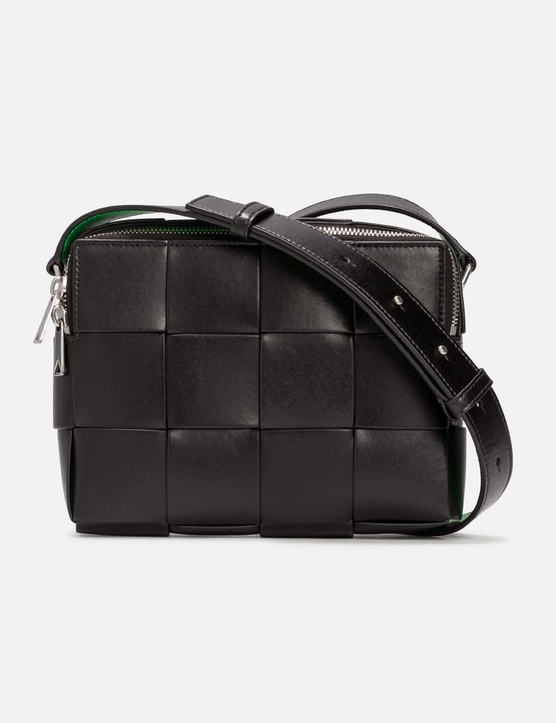 BOTTEGA VENETA バッグ CASSETTE CAMERA 701915 VCQC2 SMALL CASSETTE CAMERA BAG for Women - Bottega Veneta | Biffi