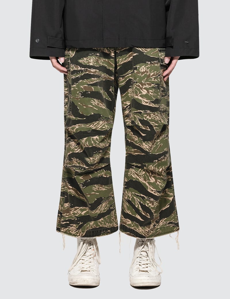 Sankuanz - Camo Pants | HBX - Globally Curated Fashion and