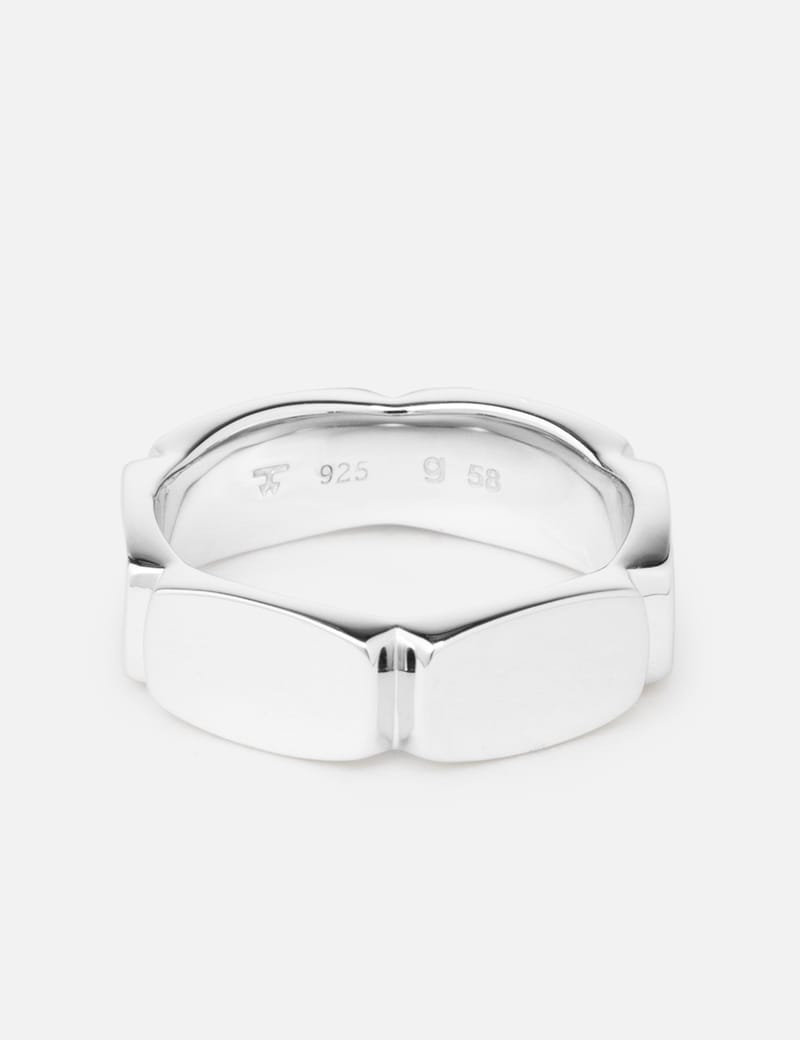 Tom Wood - Crest Ring | HBX