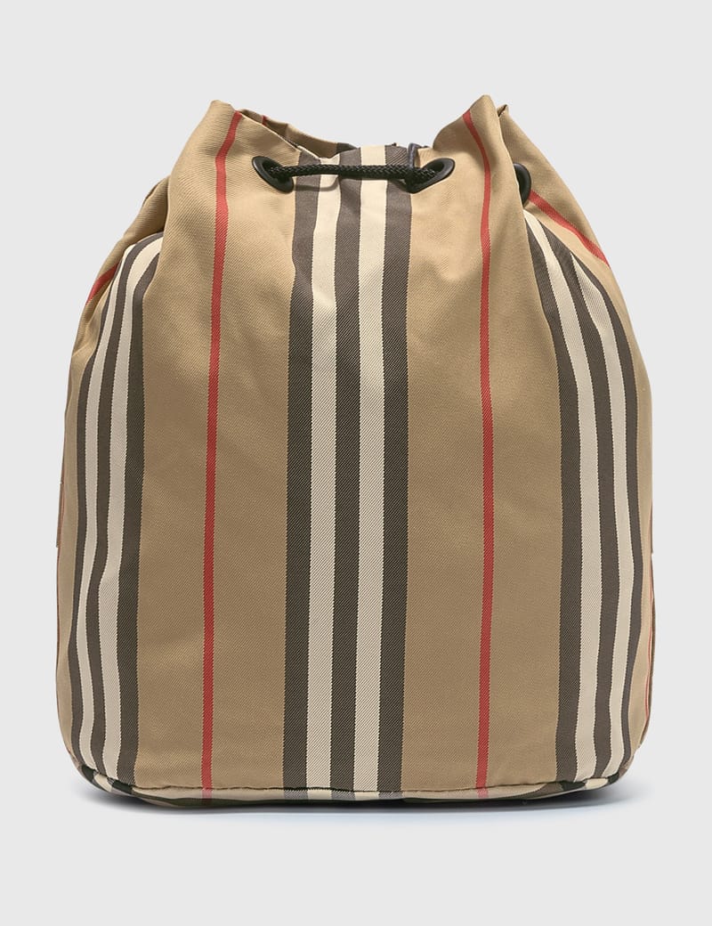 Burberry drawcord pouch online