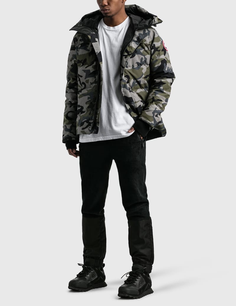 Canada goose macmillan parka black outlet camo