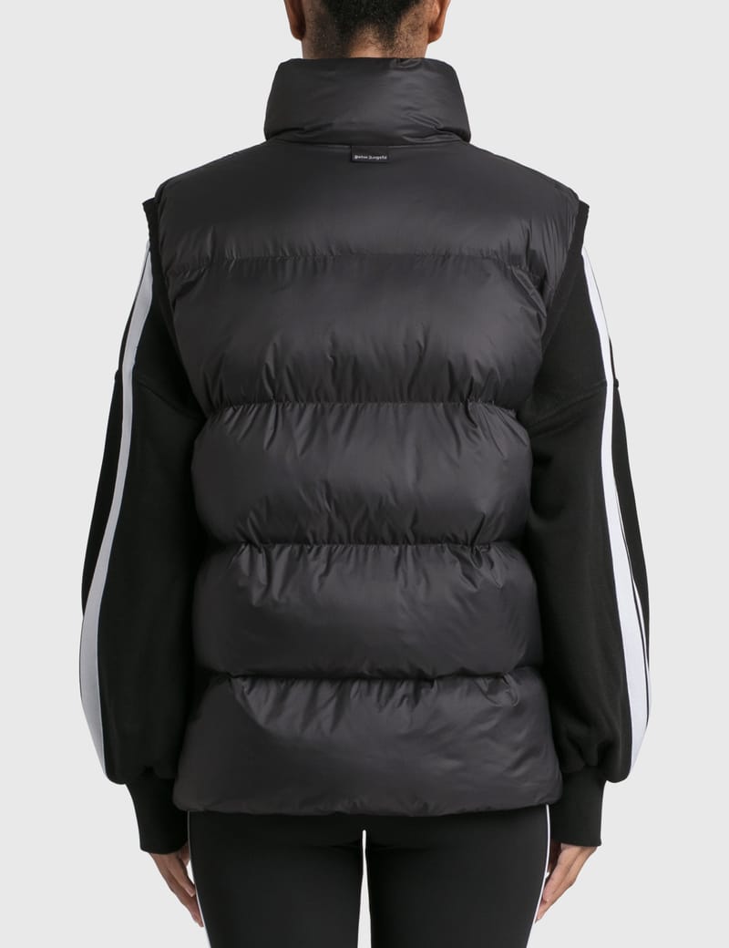 【関税込み】PALM ANGELS PADDED NYLON JACKET Palm Angels Puffer In Black Polyamide | italist