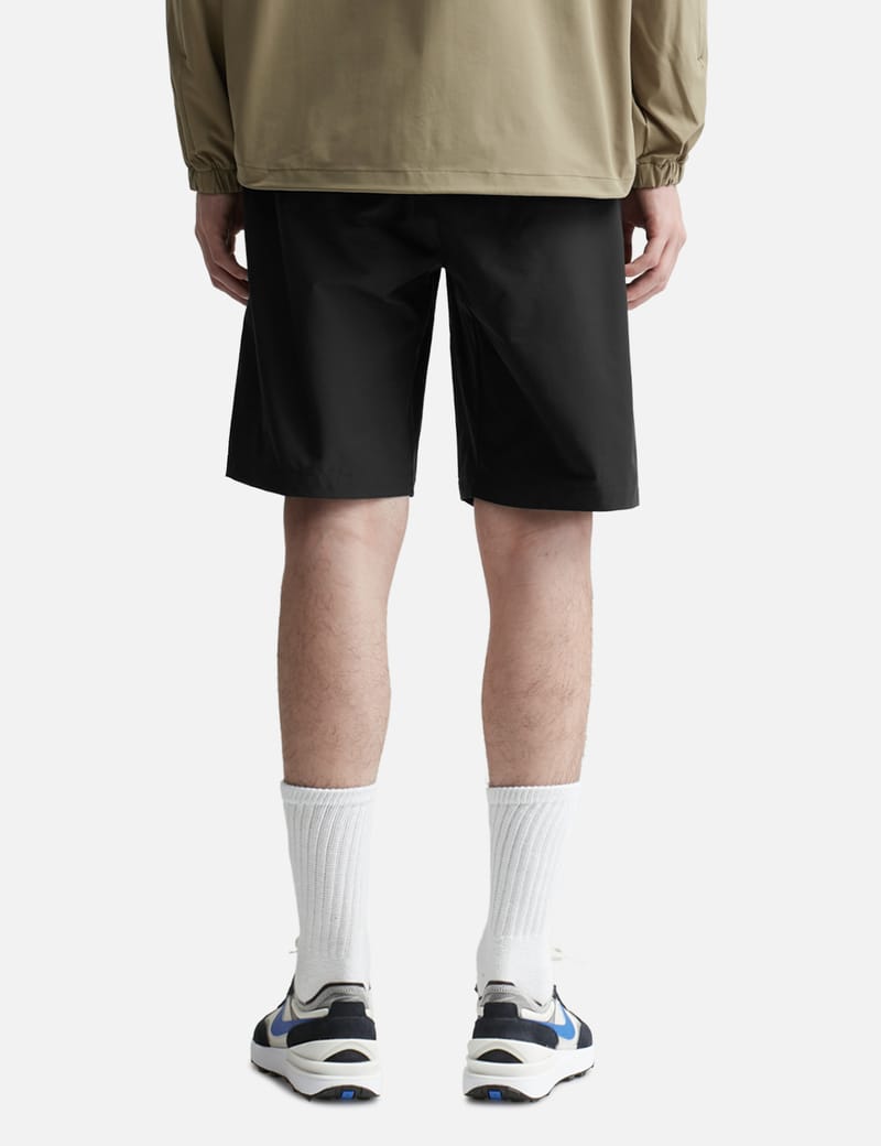 COMFORTABLE SHORTS