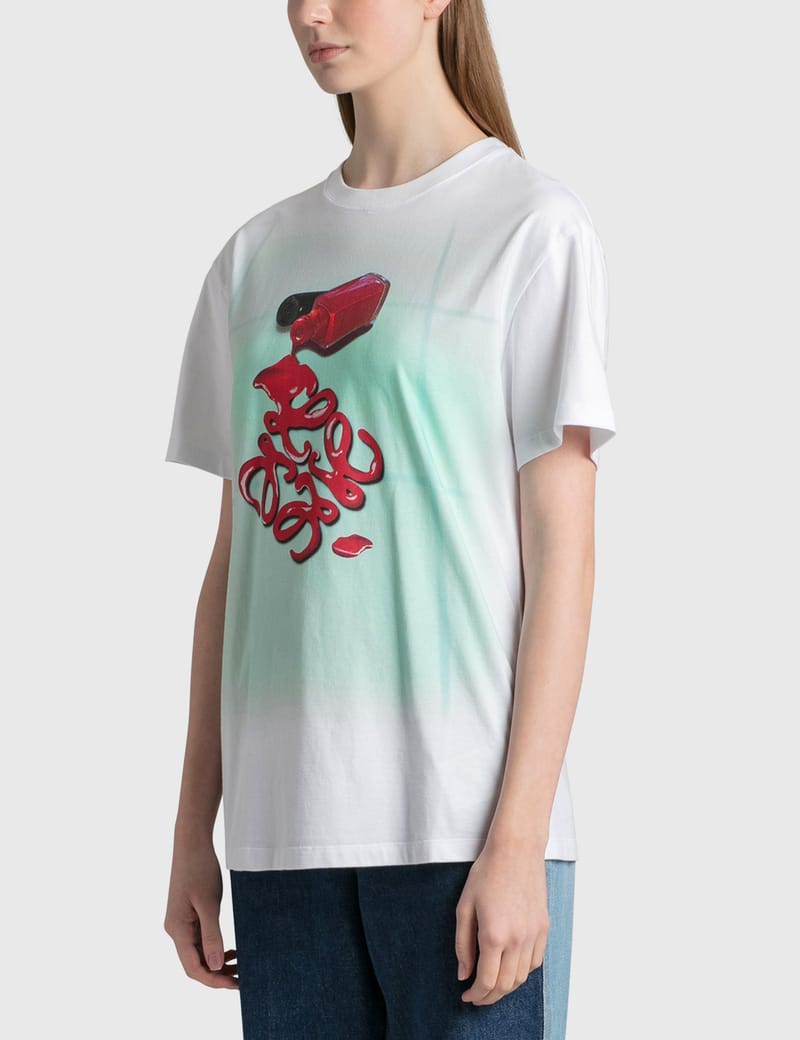 新品　ロエベ　Loewe 赤いネイルポリッシュデザインTシャツ 新品ロエベLoewe 赤いネイルポリッシュデザインTシャツ