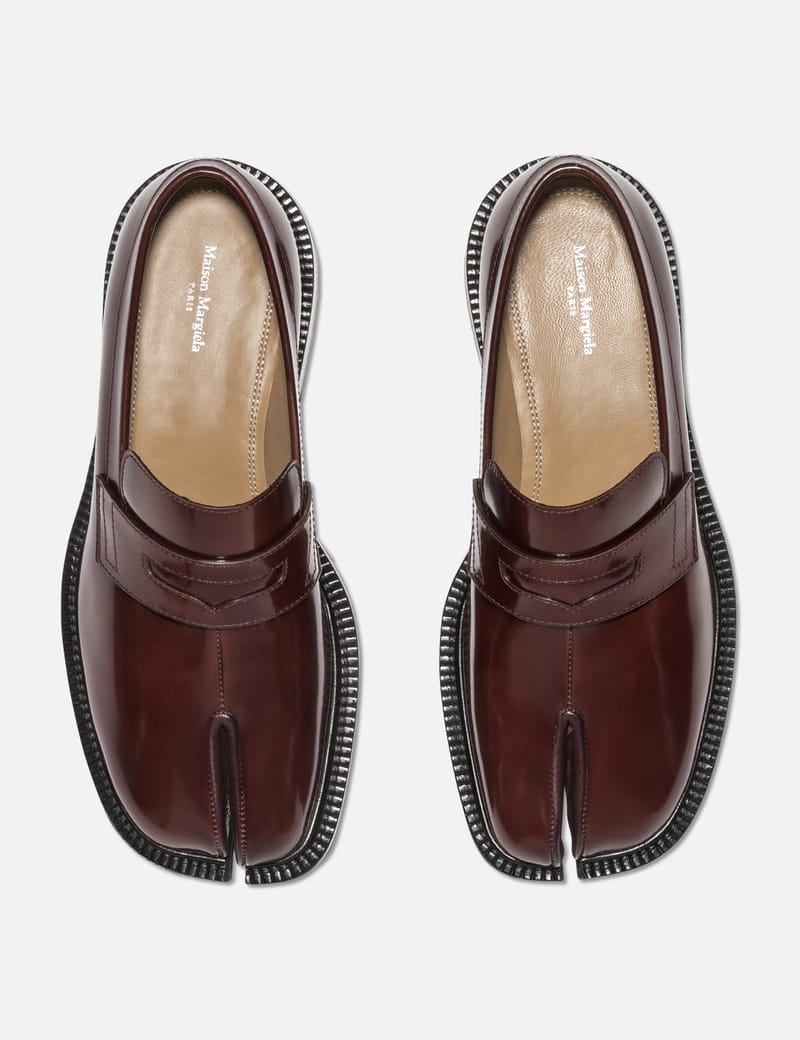 Maison Margiela - TABI COUNTY LOAFER | HBX - Globally