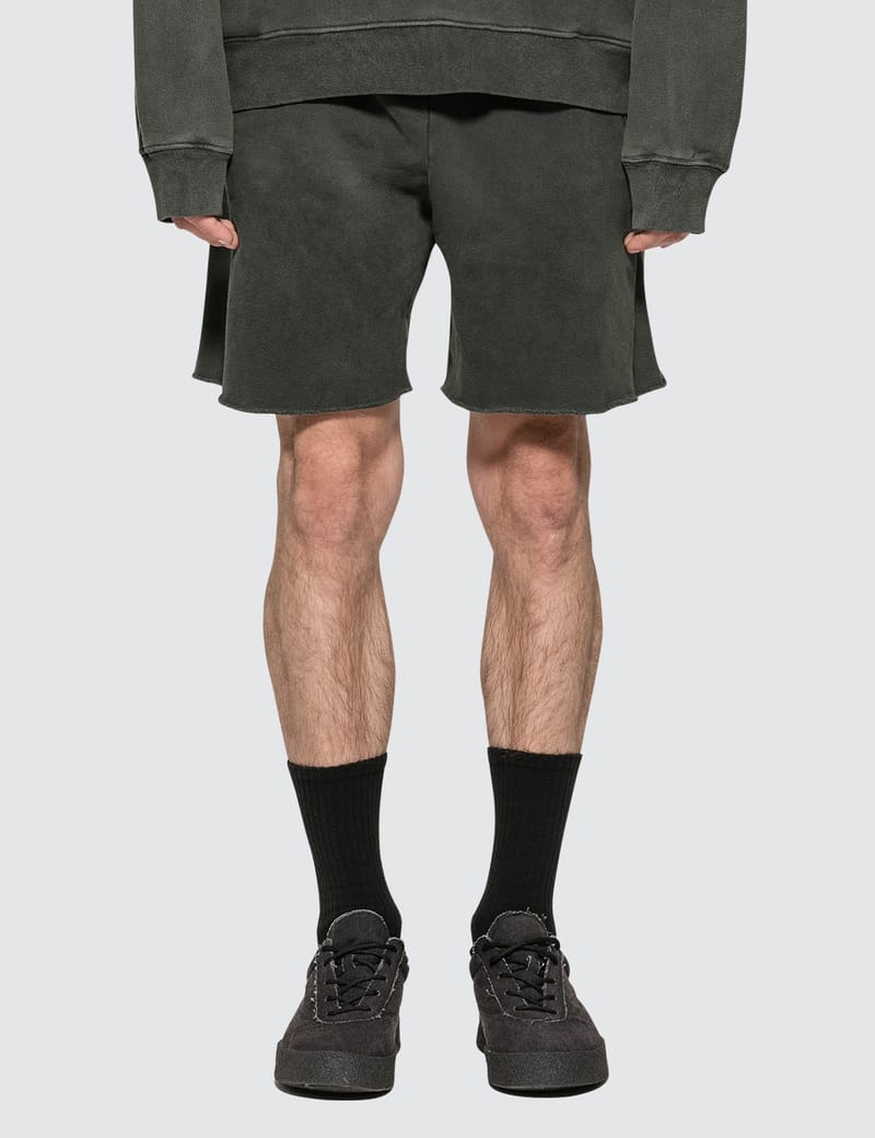 Yeezy Season popular 1 black cutoff sweatshorts