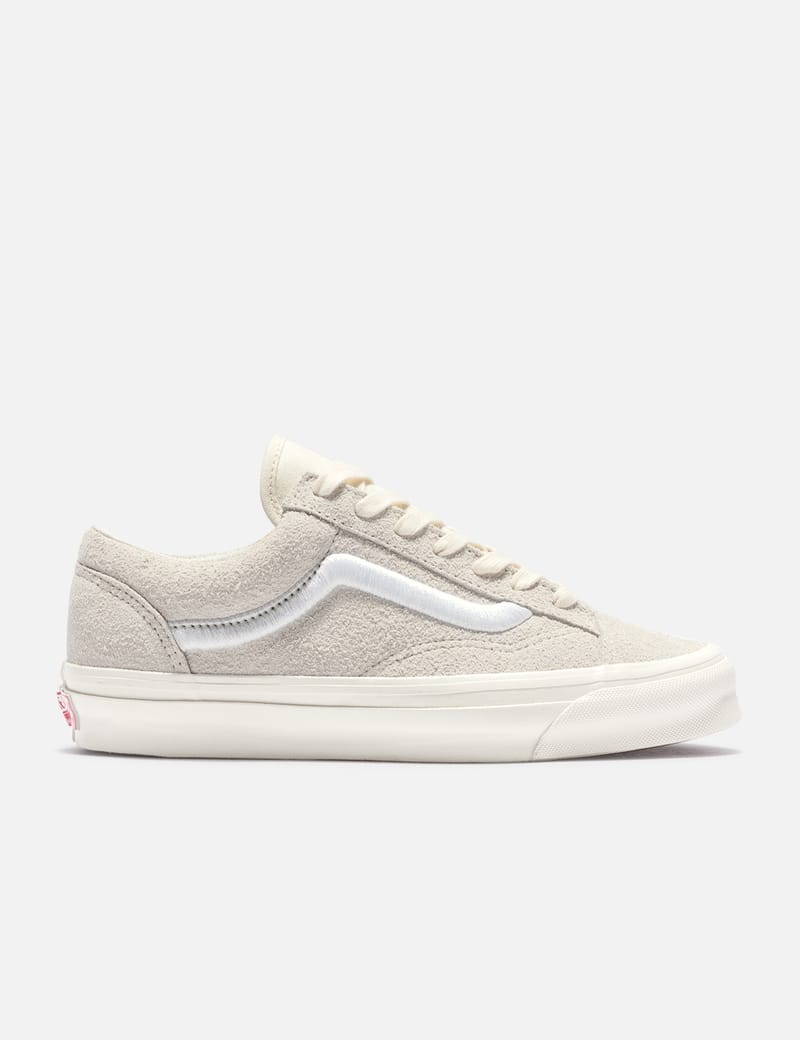 Vans vault style shop 36 lx marshmallow