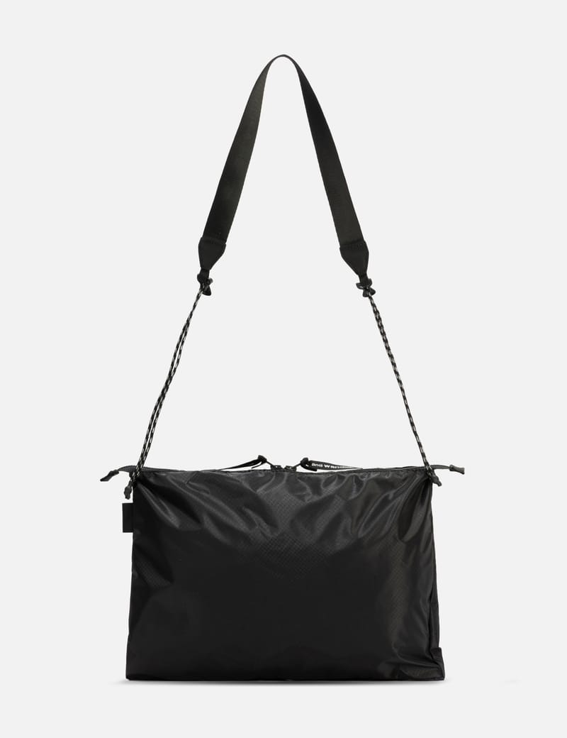 and wander Sil Sacoche - Durable CORDURA nylon shoulder bag with