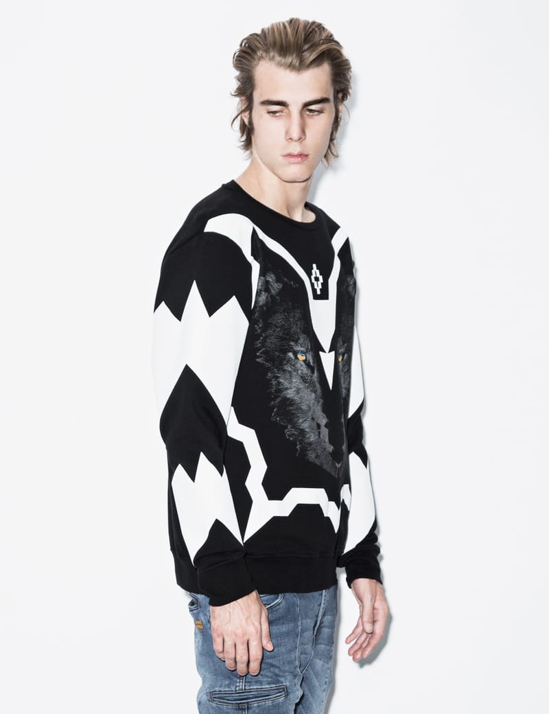 Marcelo Burlon - Black Wolf Race Crewneck Sweater | HBX - ハイプ