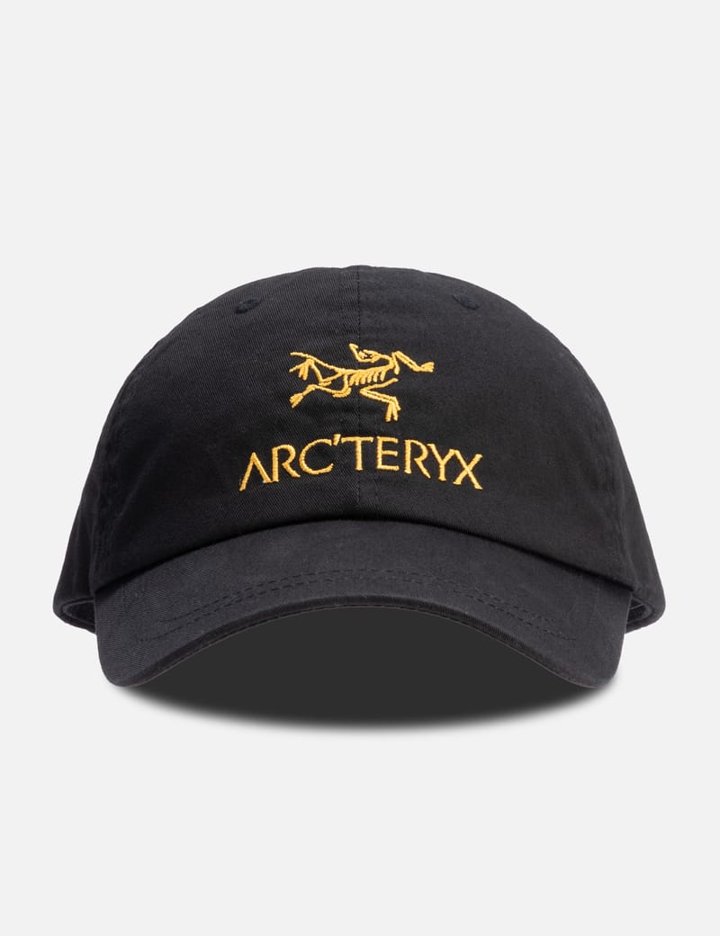PALACE Arc'teryx Cap - Black pre-owned cap with minor wear, fair