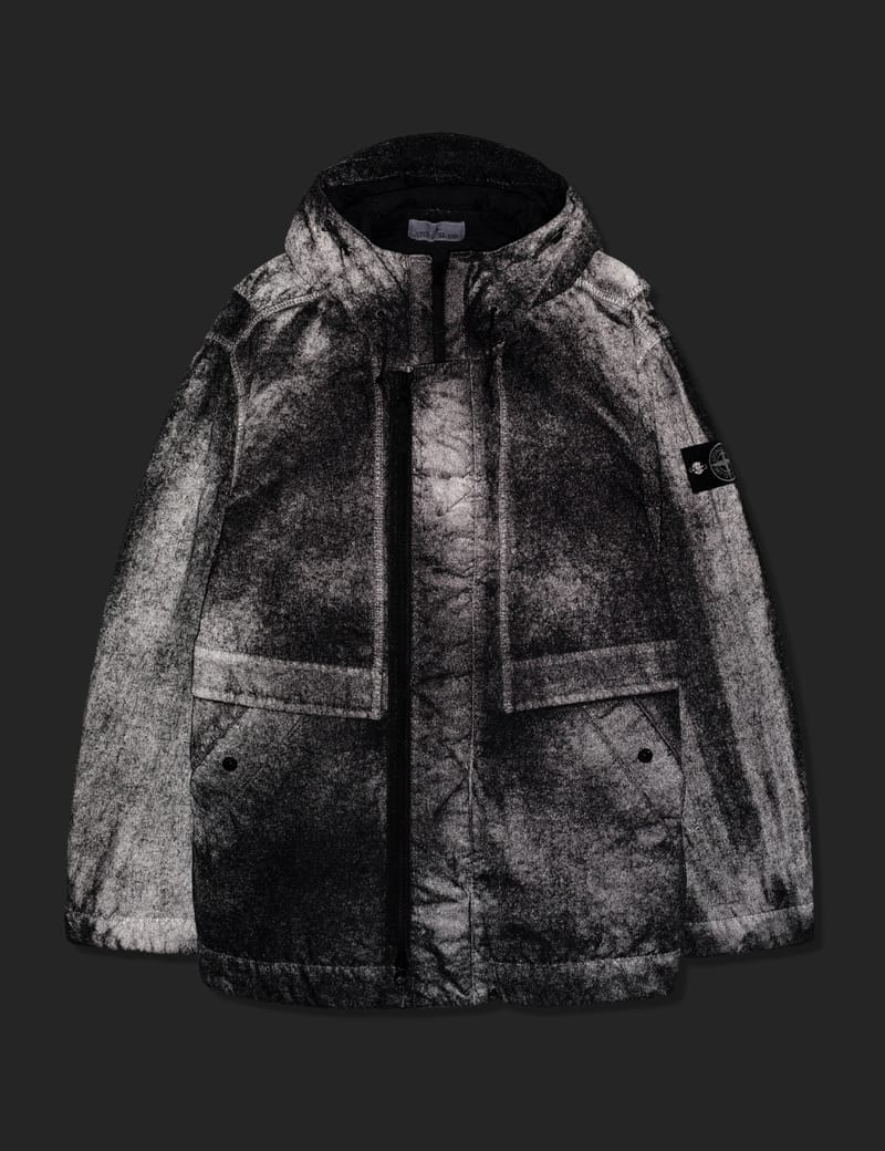 希少ストーンアイランドREFLECTIVE JACKET 4L 革新的なエメラルドグリーンが印象的な、END. の20周年を祝したSTONE