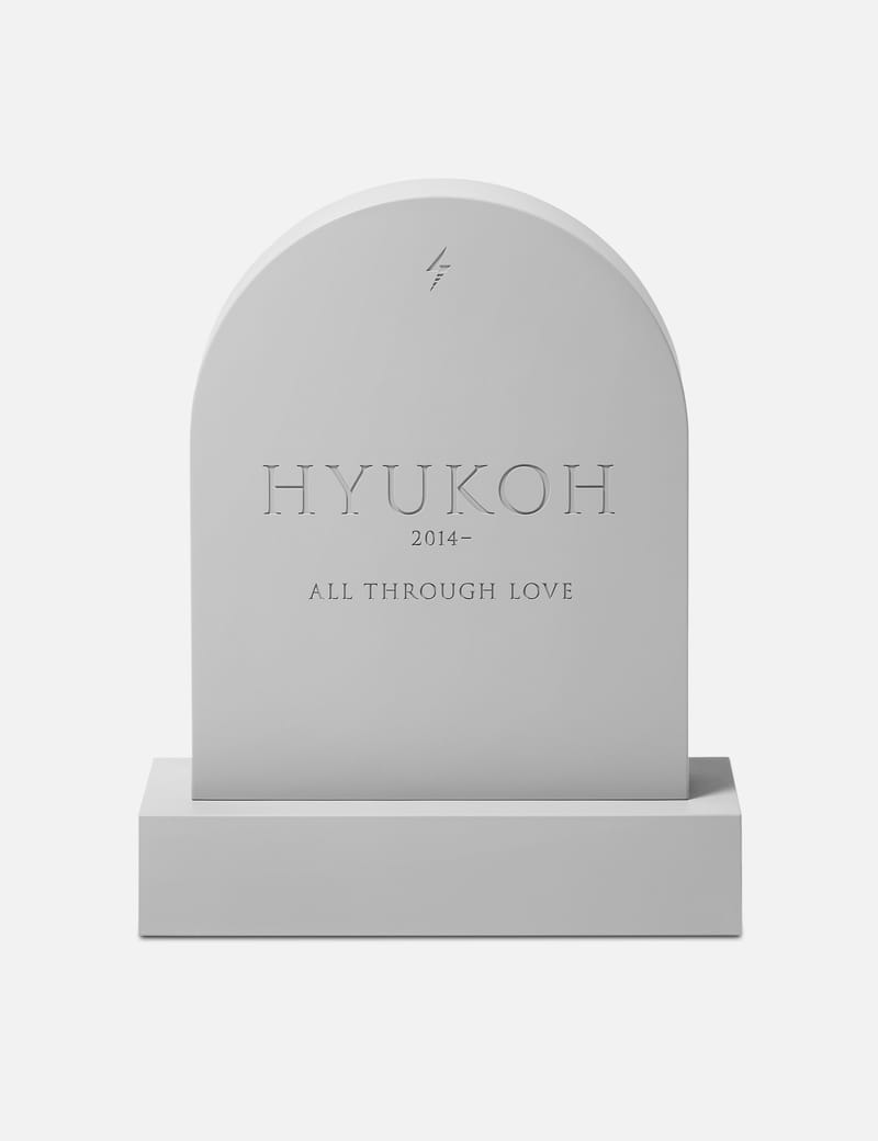 HYUKOH x FRAGMENT DESIGN [FUNERAL FOR A FRIEND] - Hyukoh X