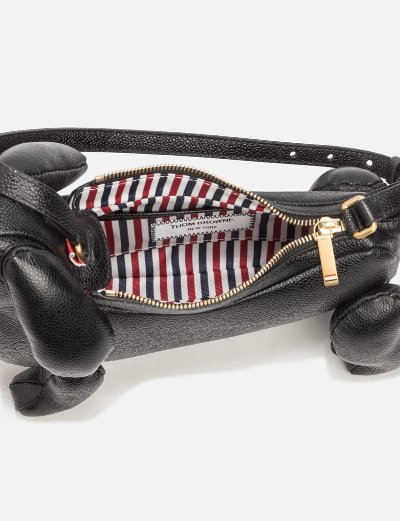 人気【THOM BROWNE】ヘクターショルダーバッグ トム ブラウン - グレインレザーヘクター バゲットショルダー