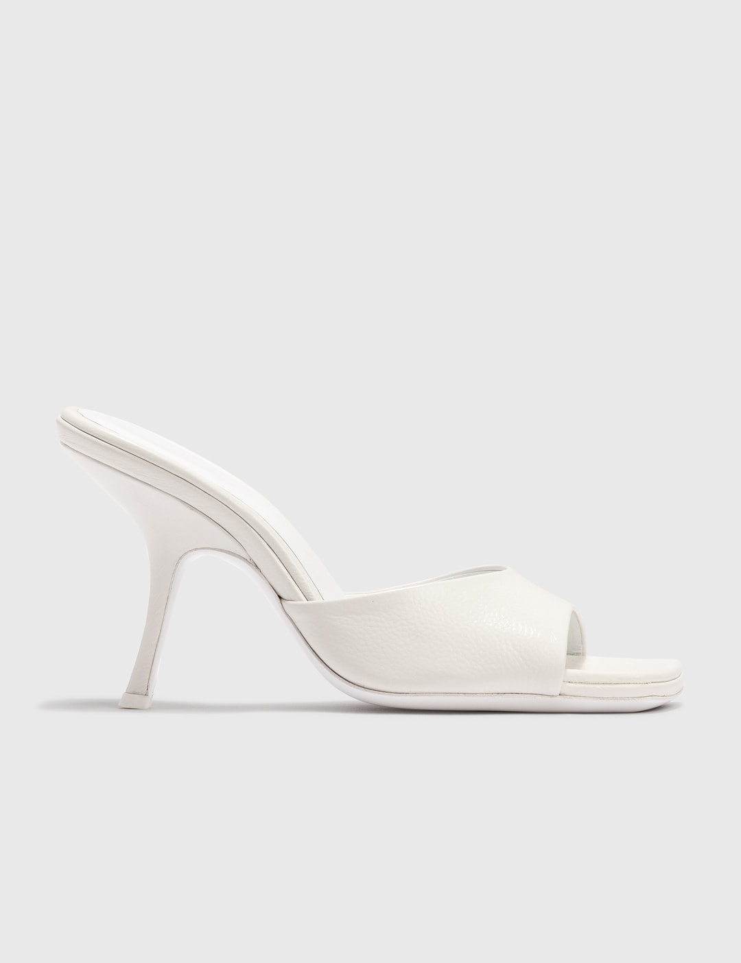 by far mora mules