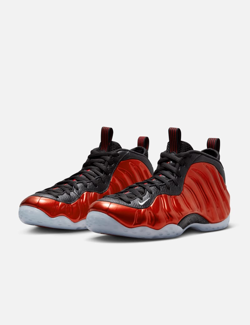ナイキ - Nike Air Foamposite One | HBX - ハイプビースト ナイキ - Nike Air Foamposite One | HBX - ハイプビースト