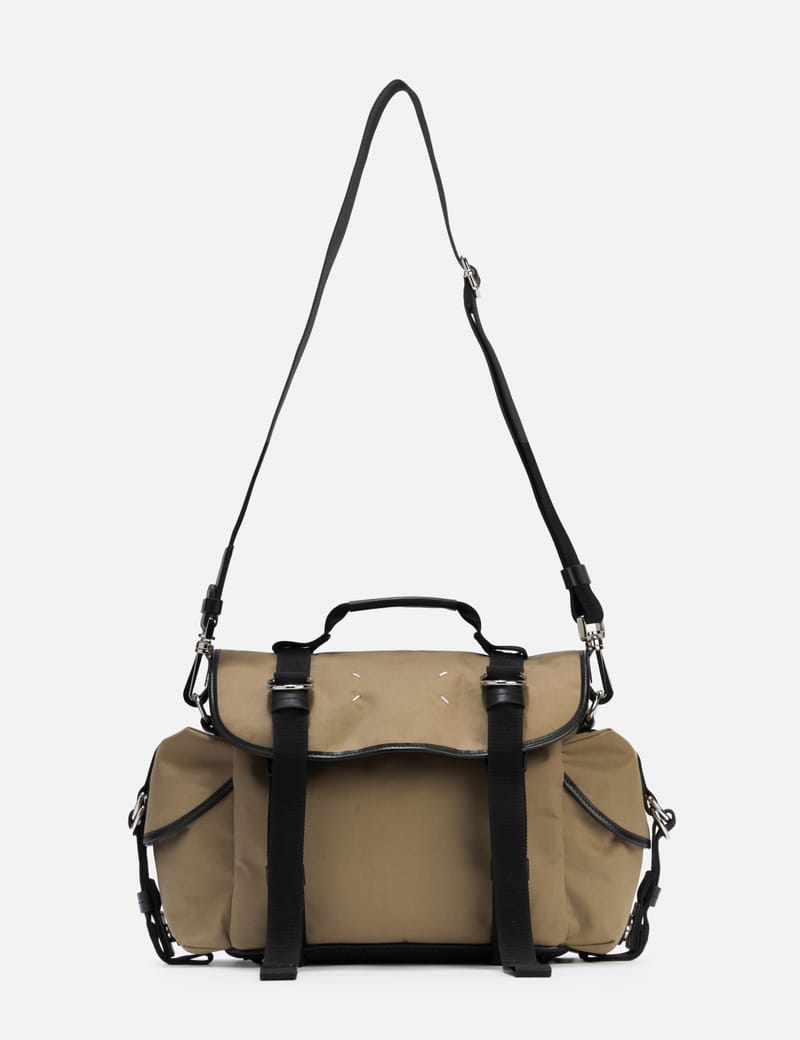 Maison Margiela High Tech Messenger Small - 立体フォルムと多機能