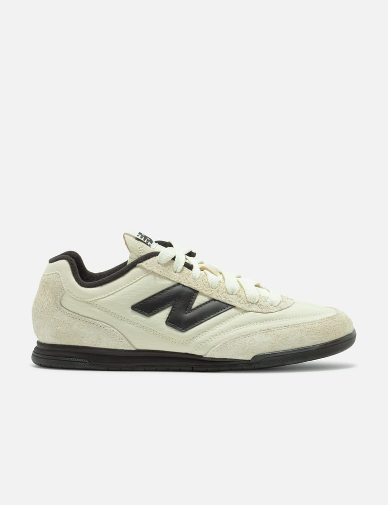 New Balance RC42 - ベージュのロー・プロファイルスニーカー