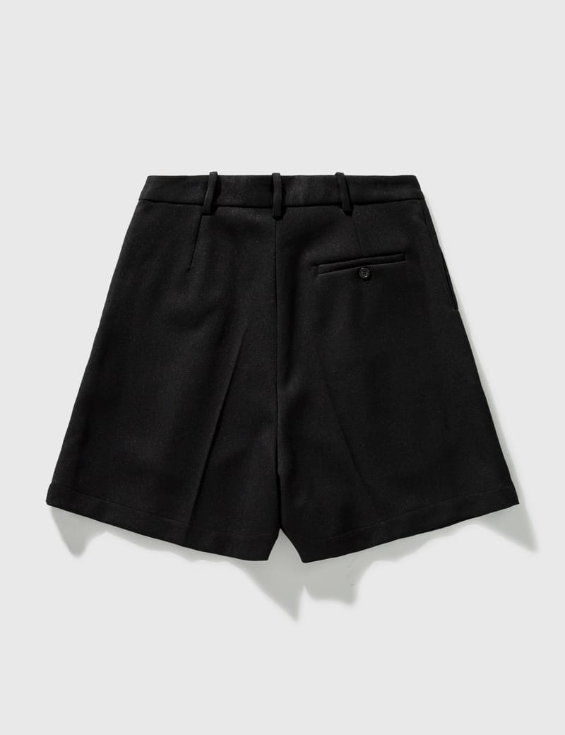 Raf Simons - WIDE FIT PLEATED SHORTS | HBX - Globally Curated