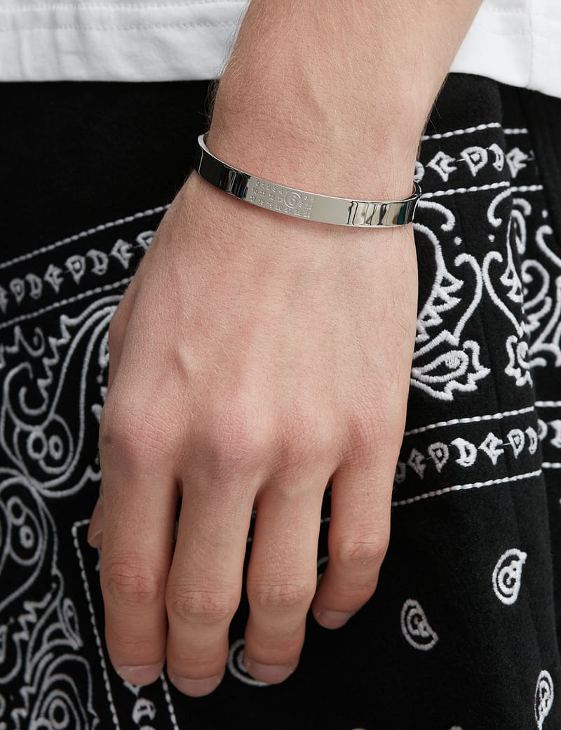 MM6 Maison Margiela ミニマルシグネチャーカフブレスレット MM6 Maison Margiela Numeric Minimal Signature Cuff Bracelet