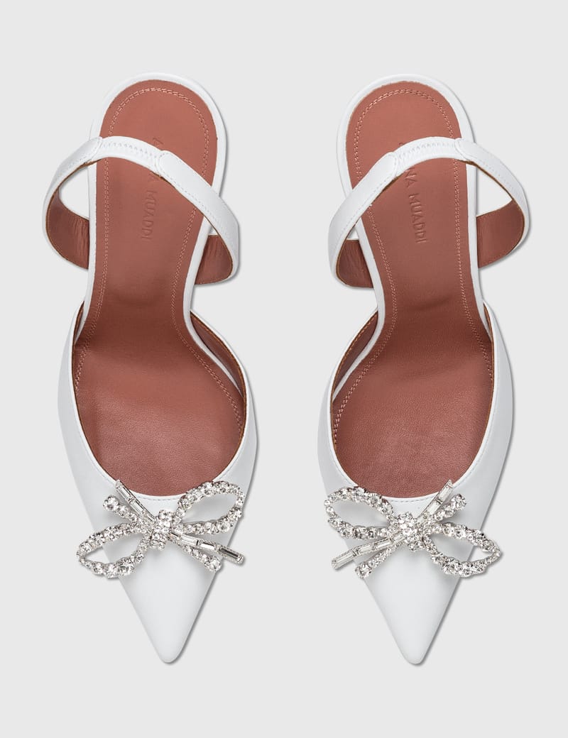 【関税込み】Amina Muaddi ホワイト Rosie Sling 60 ヒール White Rosie Sling 60 Heels by Amina Muaddi on Sale