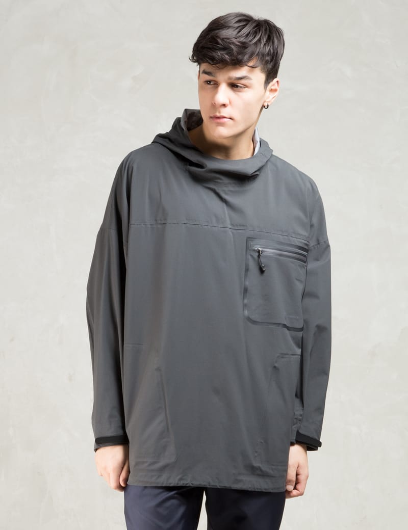 ジャケット・アウター IORE PONCHO COAT / CHARCOAL GRAY IORE PONCHO COAT / CHARCOAL GRAY