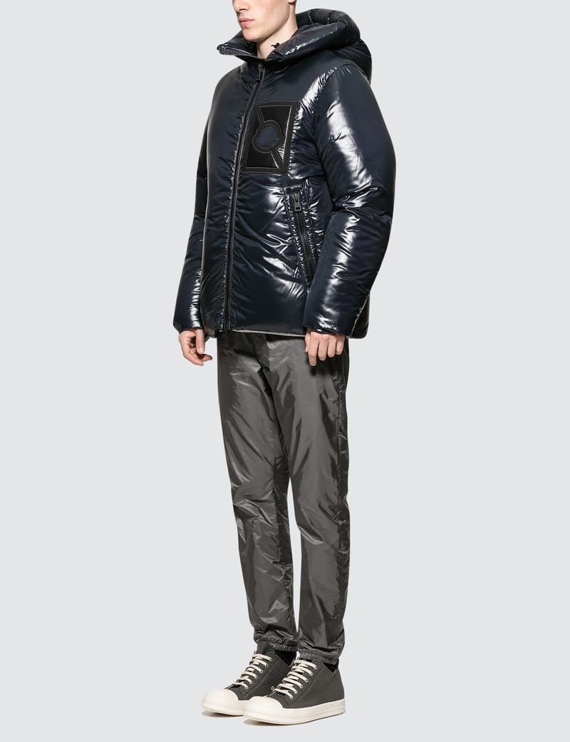 Moncler tang on sale