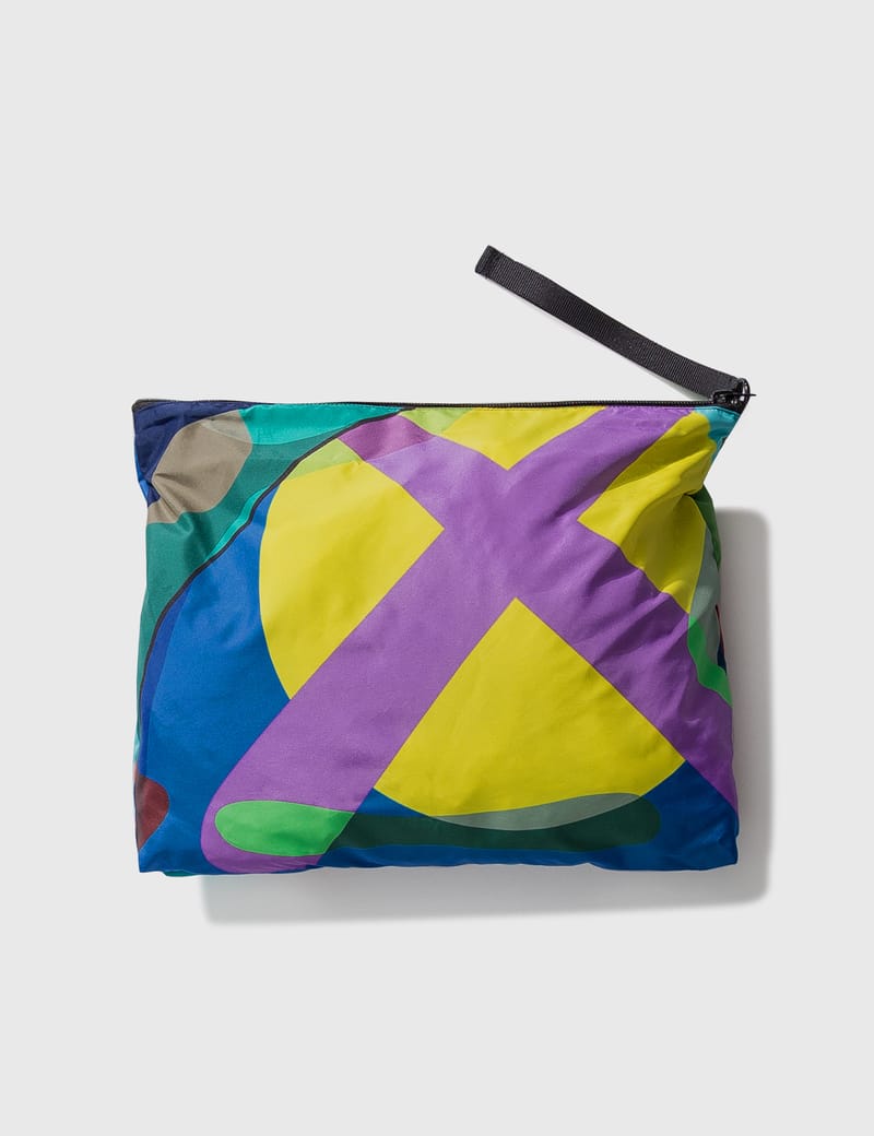 Sacai - KAWS プリント ブルゾン | HBX