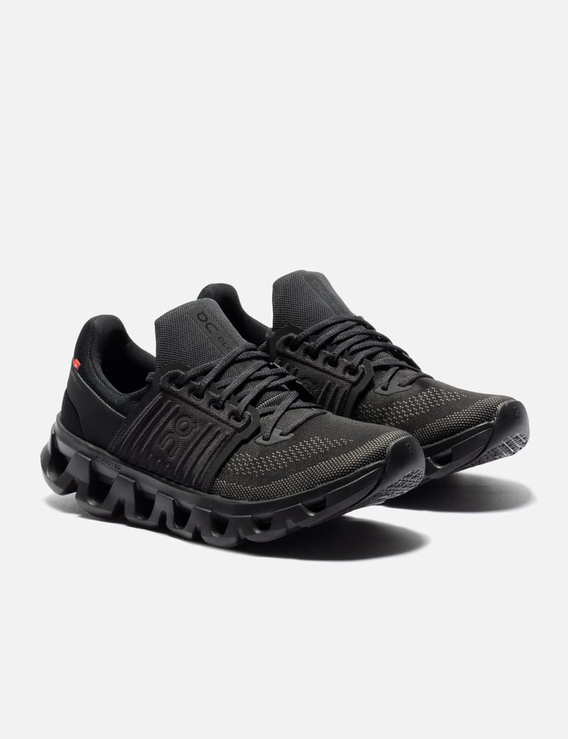 On Cloudflow 4 Men's Shoes Black/White | Running Warehouse