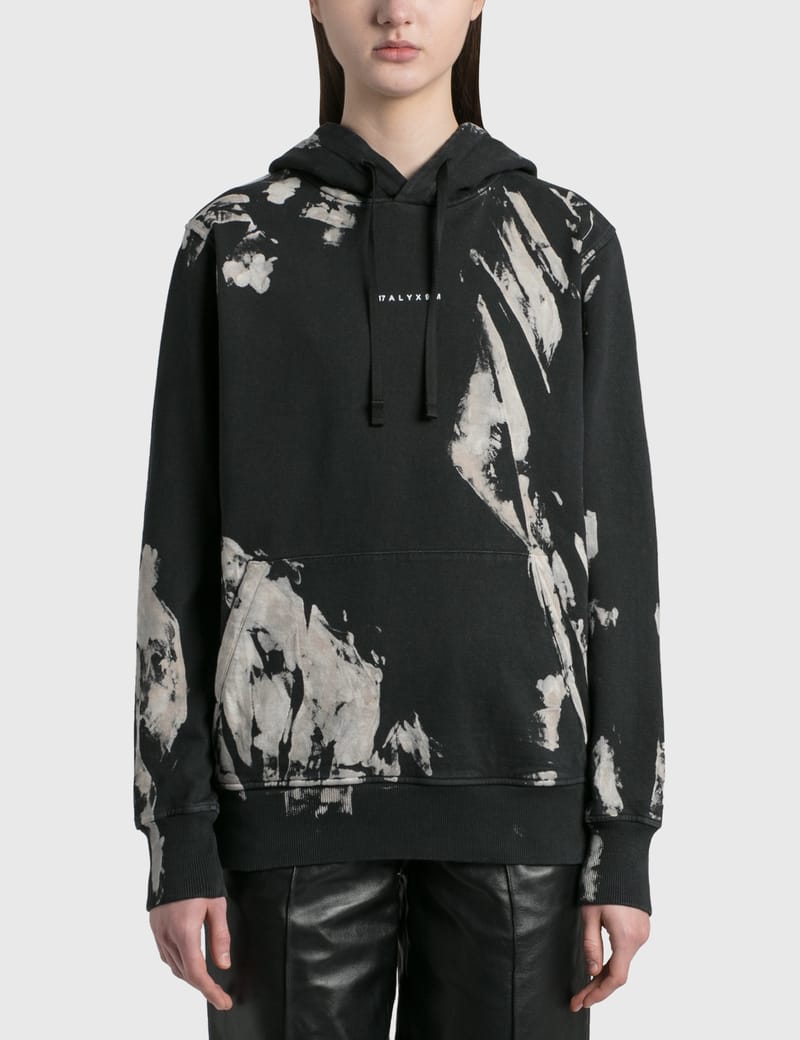 【ALYX】Black Treated Logo Hoodie 1017 ALYX 9SM - Treated Logo Hoodie | HBX - Globally Curated