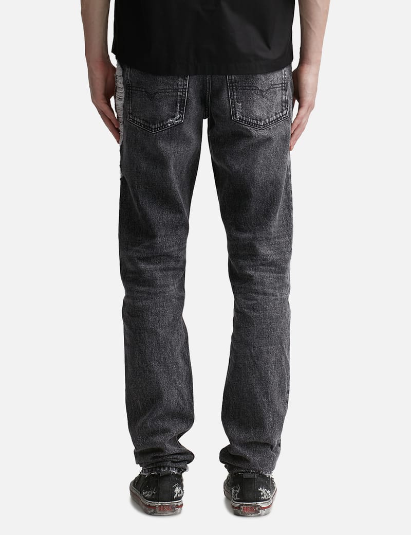 Diesel - Straight Jeans 1995 D-Sark 007s1 | HBX - Globally Curated