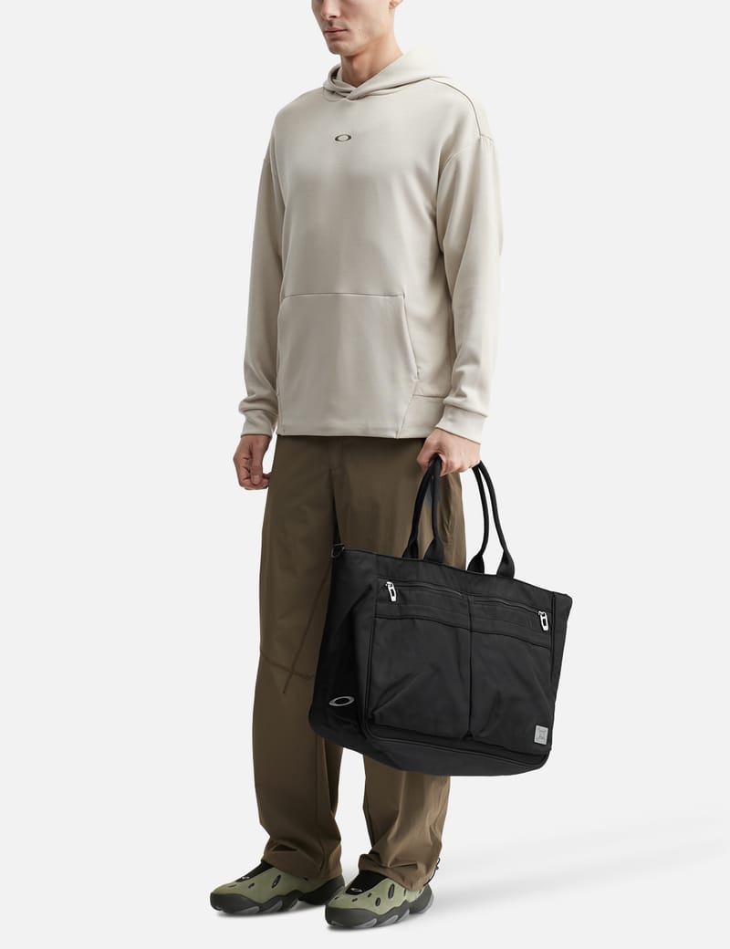 Oakley - SKULL TOTE 18 | HBX