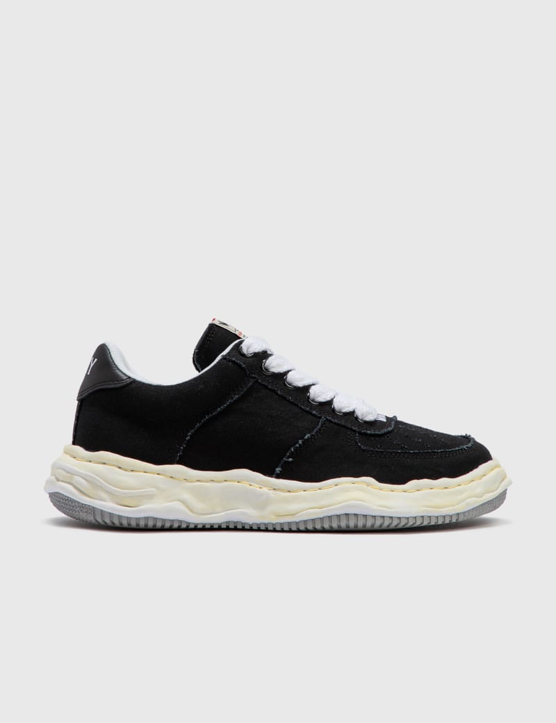 Maison Mihara Yasuhiro - Wayne Low Top Sneaker | HBX - Globally