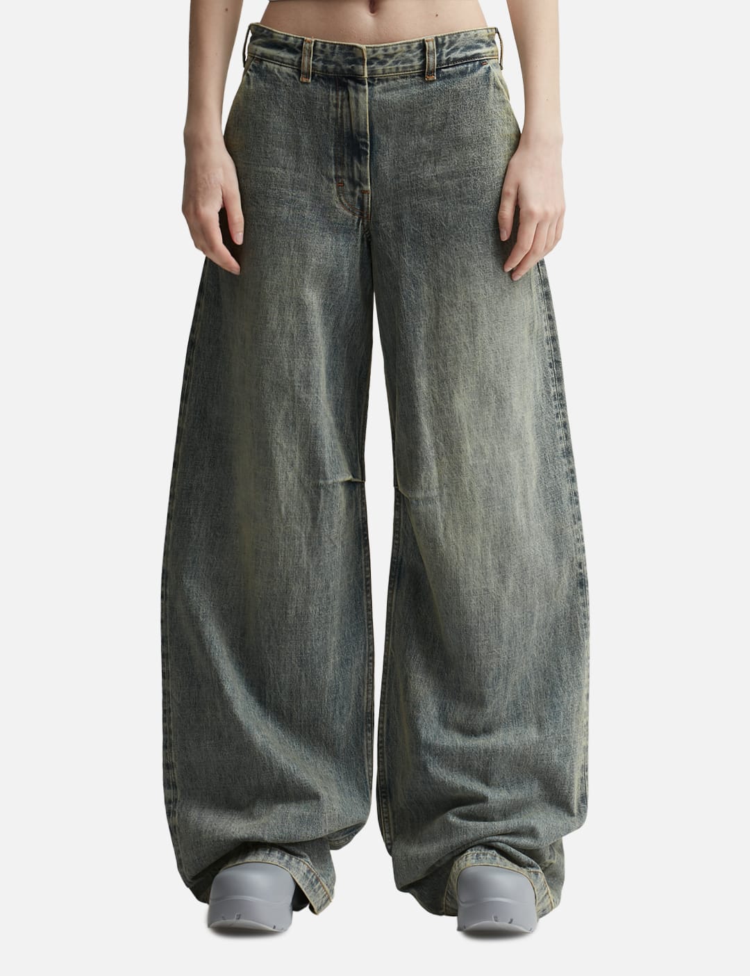 Aalto - Jeans With Pleats | HBX - Globally Curated Fashion and