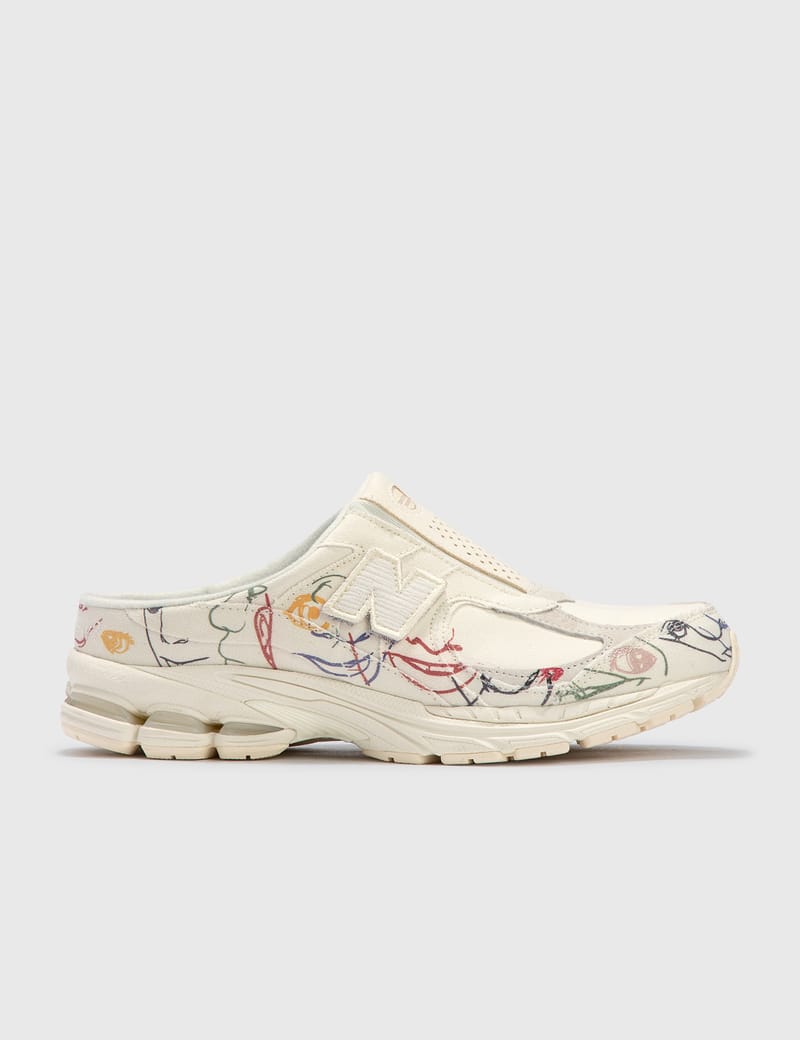 New Balance - New Balance x Bryant Giles 2002 Mule | HBX 