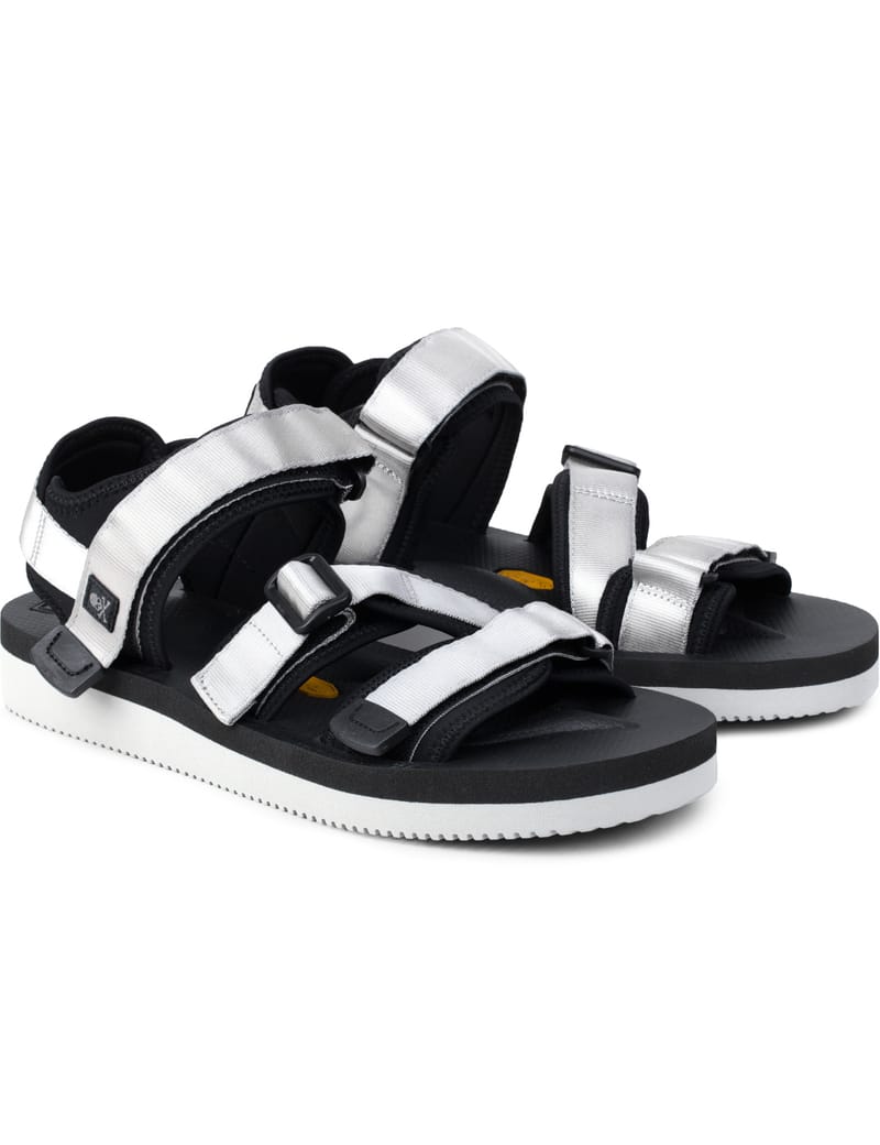 ひびき　M&Mソマシードリンク Mastermind Japan - Mastermind X SUICOKE Kisee-V Sandals | HBX
