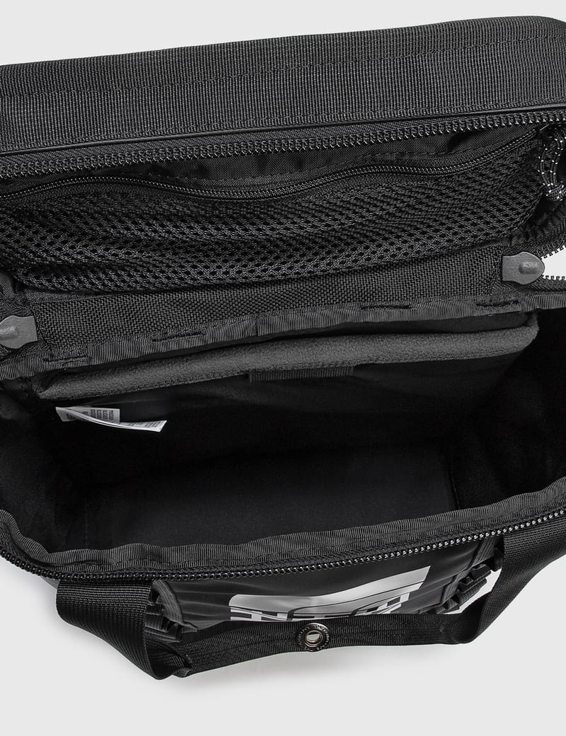 The North Face - EXPLORE FUSEBOX BACKPACK S | HBX - HYPEBEAST 為您