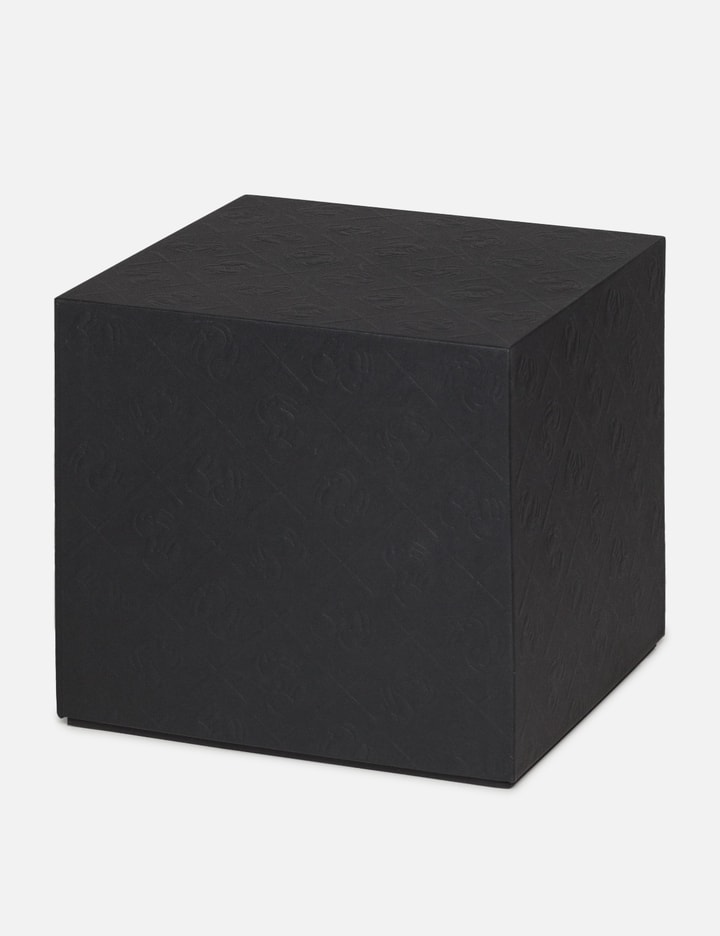 KAWS - KAWS BLACK CERAMIC XX MONOGRAM TEAPOT | HBX - HYPEBEAST 為您搜羅全球潮流時尚品牌