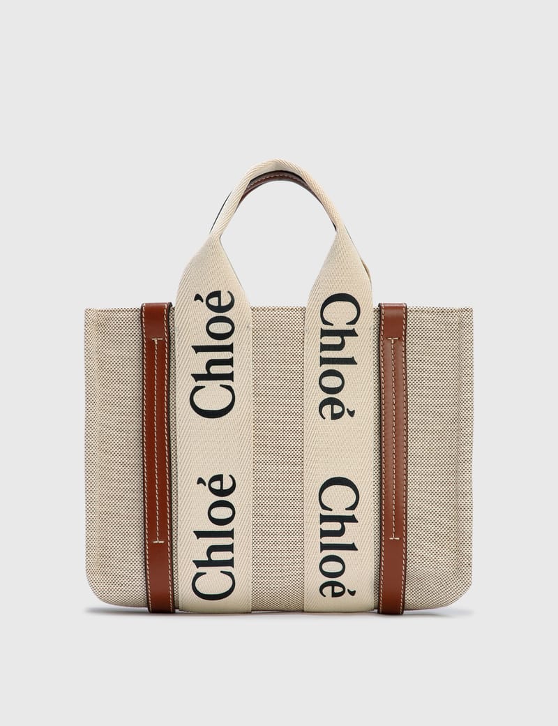 Chloé - Small Woody Tote | HBX - HYPEBEAST 為您搜羅全球潮流時尚品牌