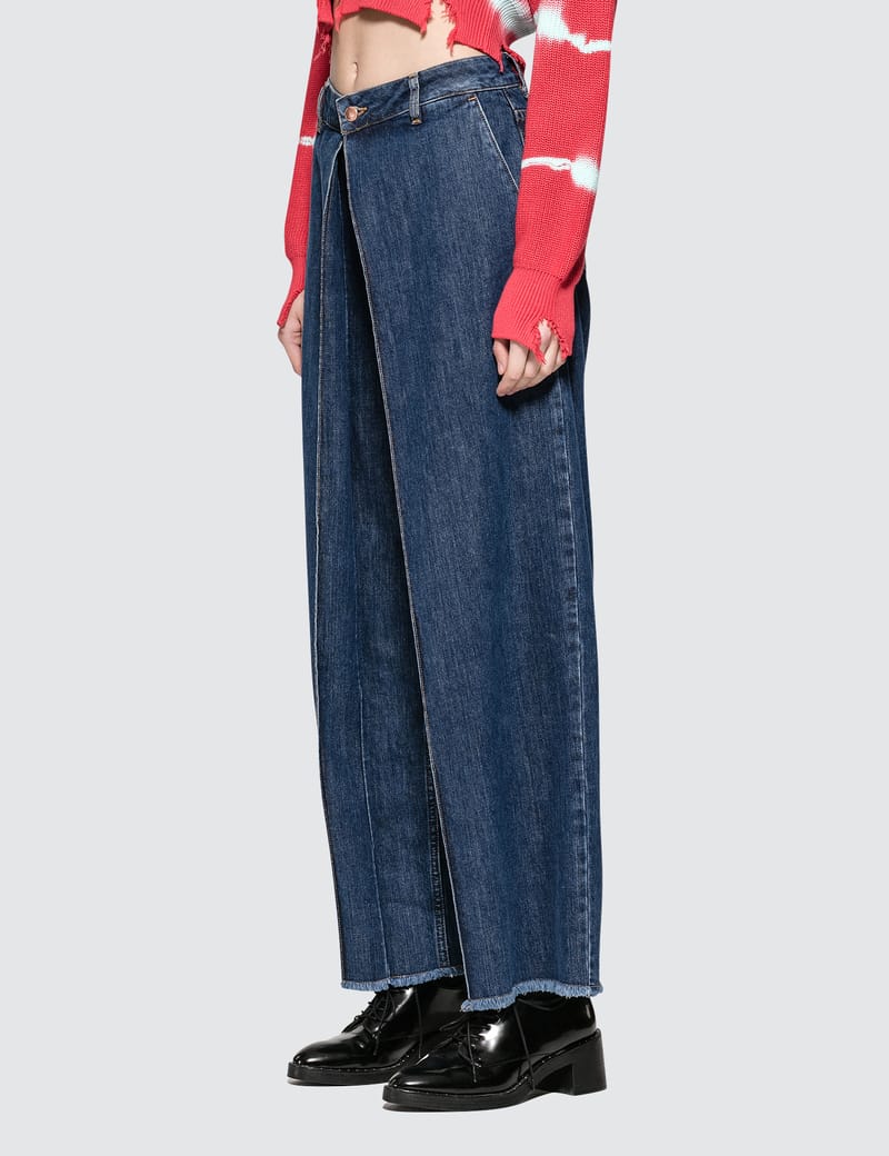 Aalto - Jeans With Pleats | HBX - Globally Curated Fashion and