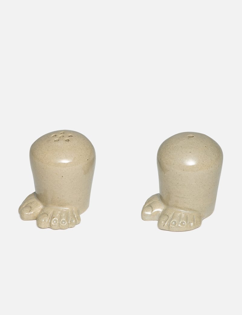 General Admission - FOOT SALT & PEPPER SHAKER SET | HBX - Globally