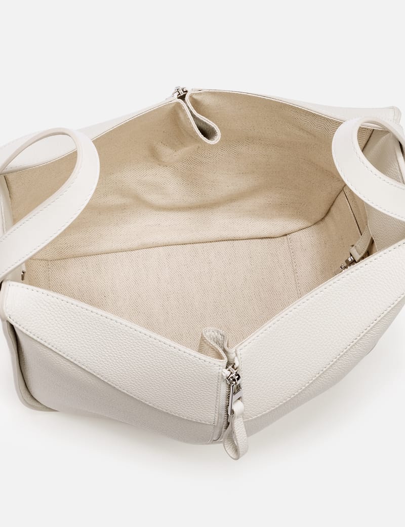 ロエベ ハンモック スモール LOEWE ロエベ ハンモック スモール ショルダーバッグ レザー ベージュ