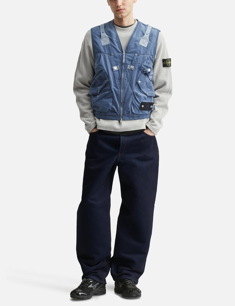 ジャケット・アウター 2000s MOONSTONE Pullover Nylon Vest Stone Island Garment Dyed Nylon Vest - Indigo utility vest with