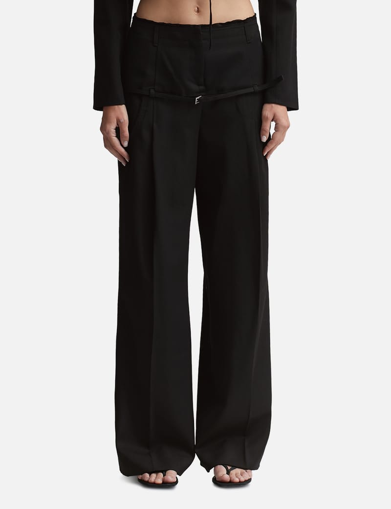 パンツ JACQUEMUS SS25 LE PANTALON CALISSON (251PA127 1714110) The Calisson pants | Full Collection Preview | JACQUEMUS UAE