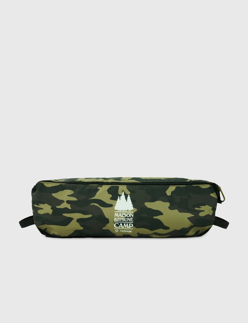 Maison Kitsuné Helinox アウトドアチェア カモフラージュ 楽天市場】MAISON KITSUNE メゾン キツネ Maison Kitsune Camp x