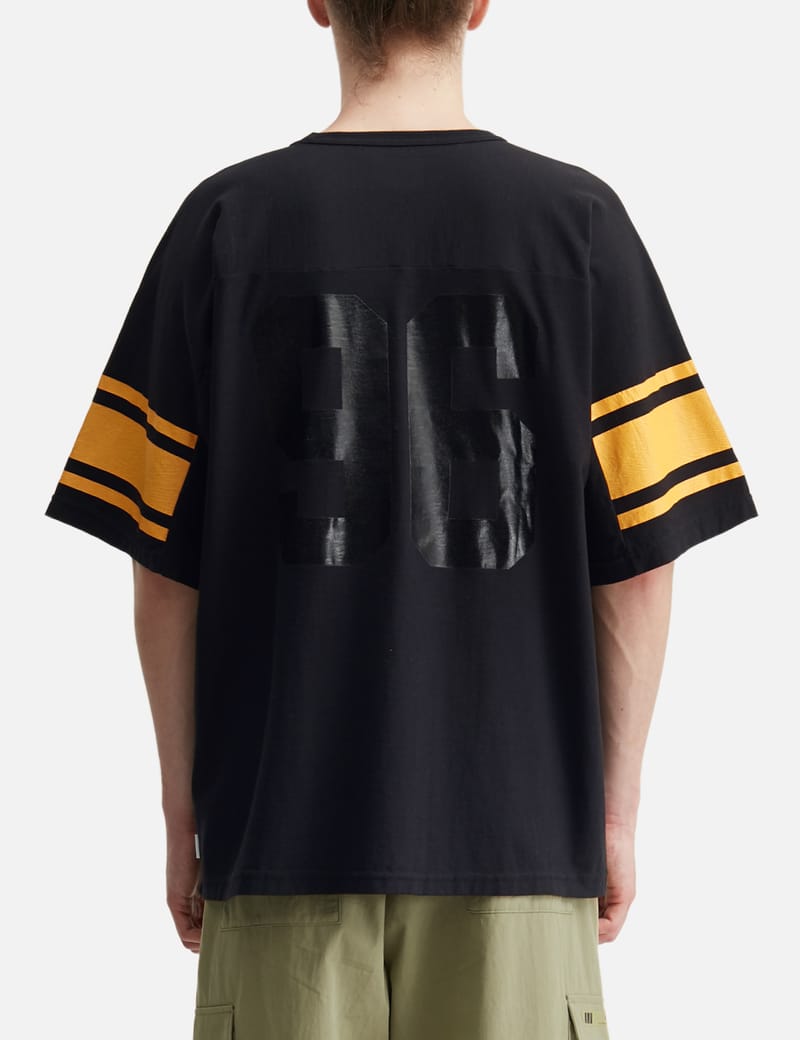 WTAPS QB / SS / COTTON - Relaxed cotton tee with graphic prints
