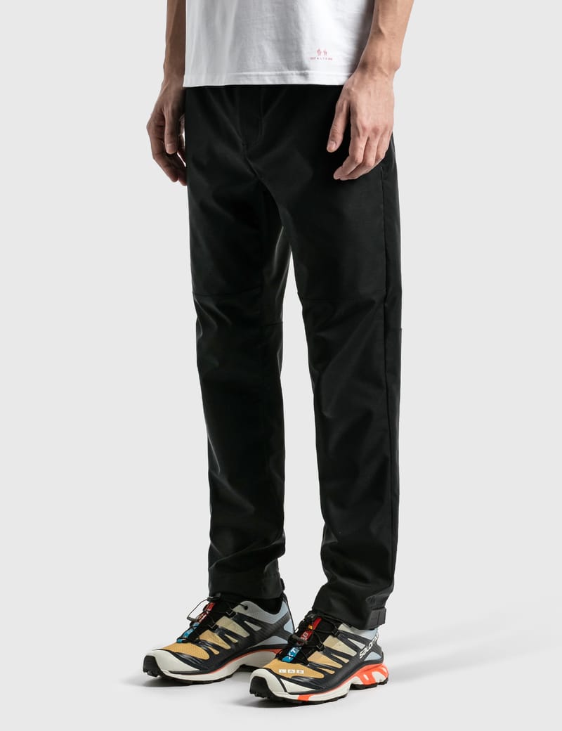 パンツ MONCLER Nylon pants Moncler Black Nylon Lounge Pants - Clothing - Save Extra 10