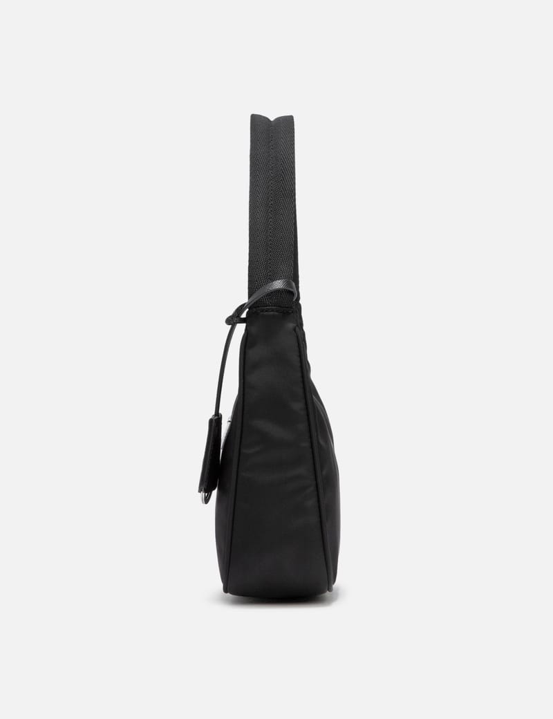 バッグ・カバンその他 Prada Mini Prada Re-Edition 2000 in black Re-Nylon Black Re-Nylon Prada Re-Edition 2000 mini-bag | PRADA