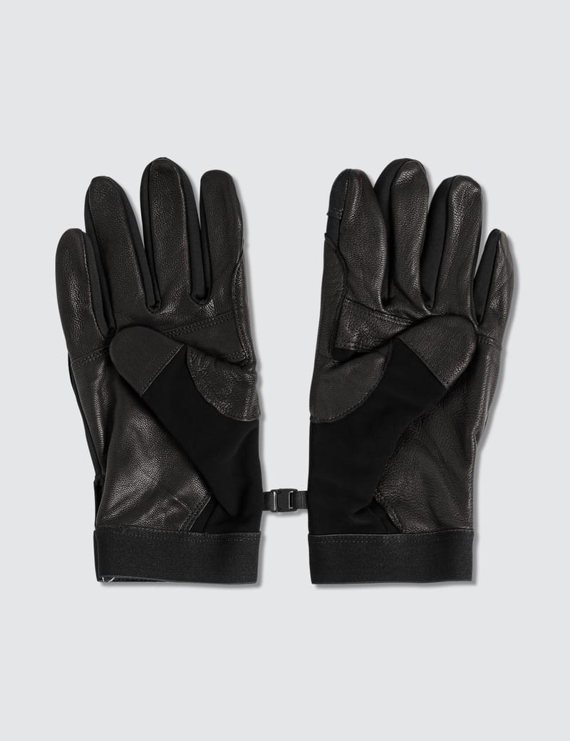 Stone Island - Soft Shell-R Gloves | HBX - Globally Curated