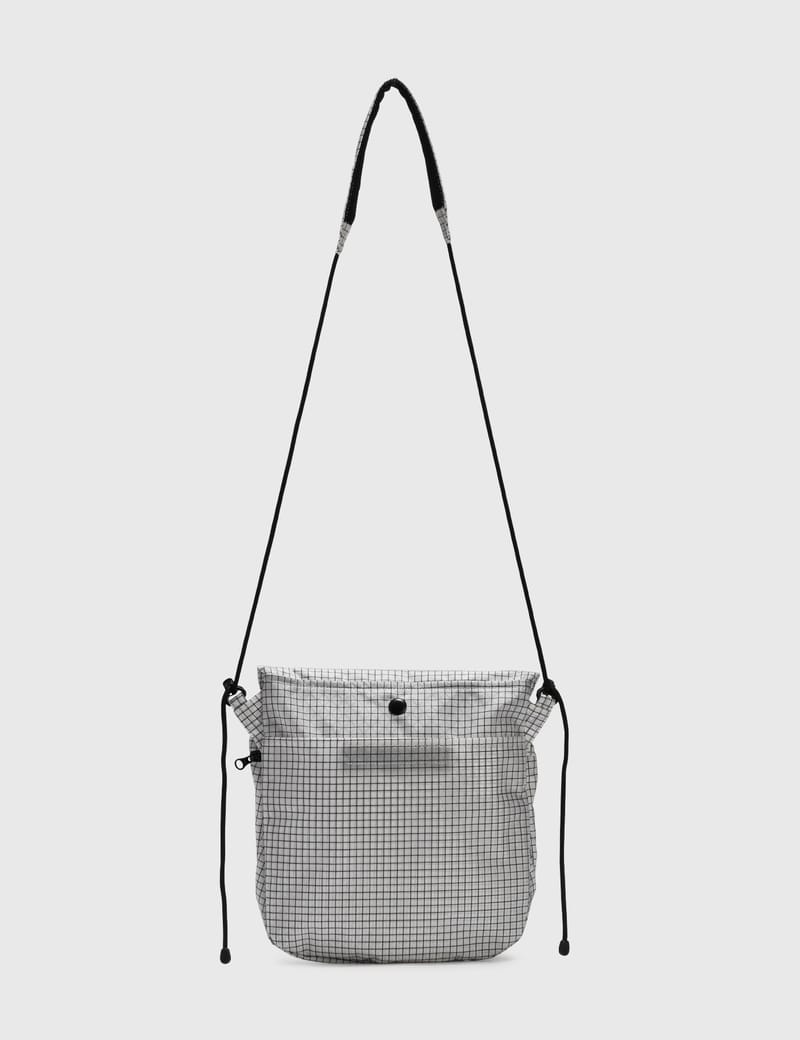 【CAYL】 SEORAK 5 (b-grid_solid) beige Cayl Seorak 5 B-Grid Solid Bag - Beige | Flatspot